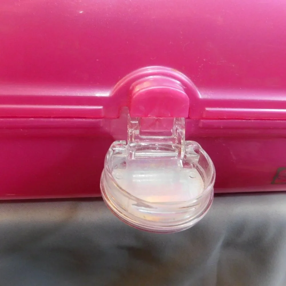 COPY - Caboodle Hot Pink Plastic Your Own Style Closure Inside Mirror Minor Scr…